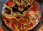 Как хранить работающие часы и не заводить их