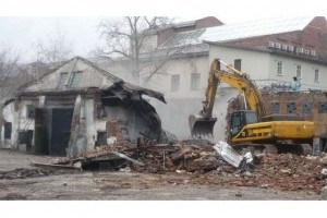Снос и демонтаж зданий
