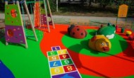Преимущества резинового покрытия для детской площадки